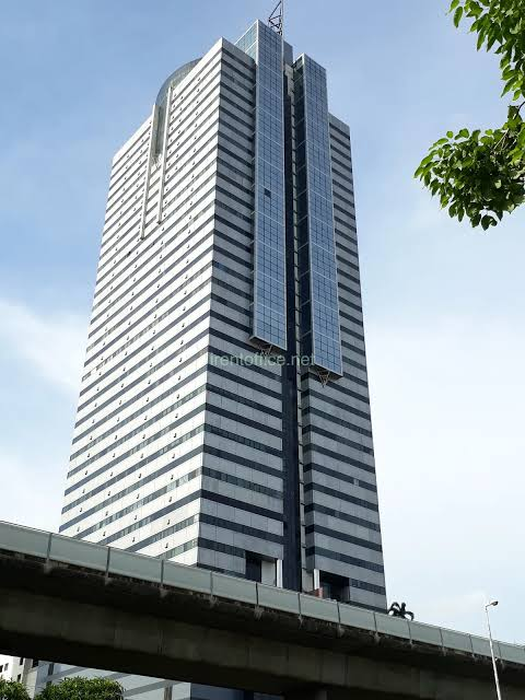 ภาพอาคารสินสาธรทาวเวอร์